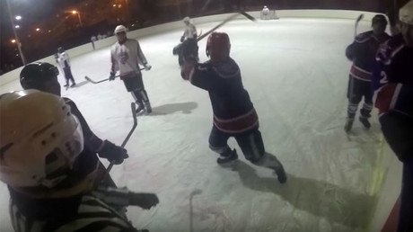 Young brawlers: Mass fight breaks out between junior hockey teams in south Russia (VIDEO)