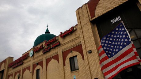 Michigan residents sue city over mosque approval