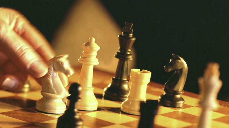 ‘Chess worse than gambling & eating pork’ – Turkish imam