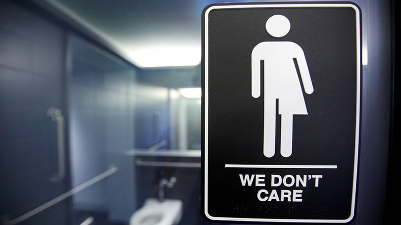 Transgender man sues Catholic hospital for canceling 'medically necessary' hysterectomy