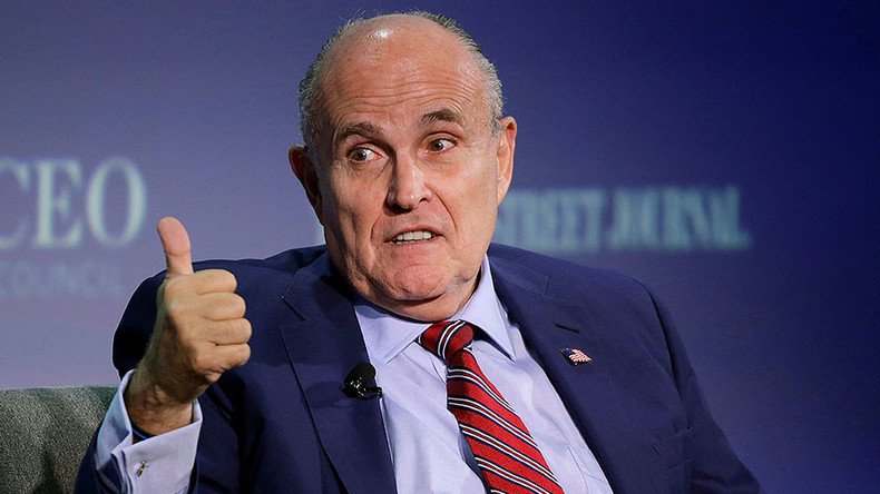  Giuliani to advise Trump on cyber security as 'trusted friend'