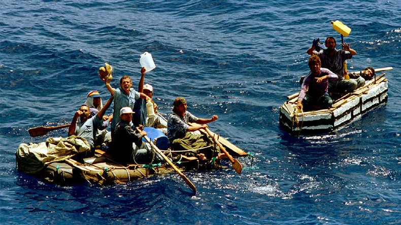‘Same way we treat other migrants’: Obama ends ‘wet foot, dry foot’ Cuban immigration policy