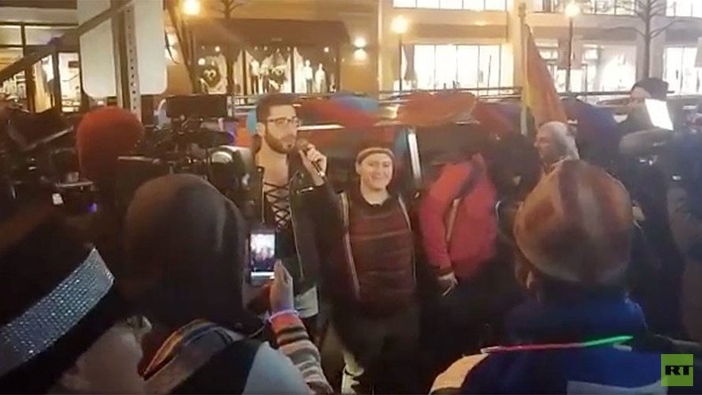 LGBT 'dance party' protesters march to DC home of VP-elect Mike Pence (VIDEOS)