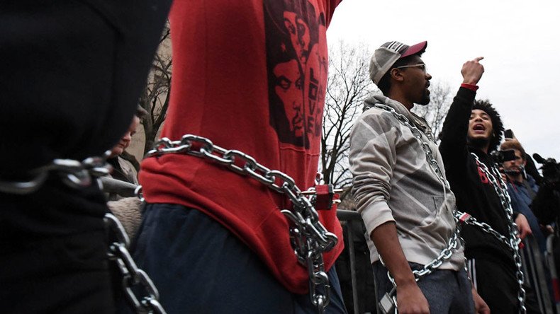 Trump supporters blocked at checkpoints amid inauguration day clashes (VIDEO)