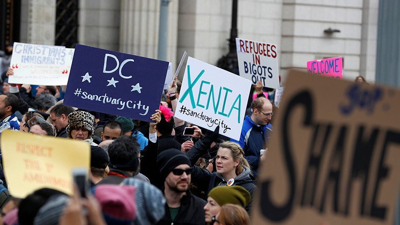 More US judges rule to restrict Trump ‘Muslim ban’ travel order