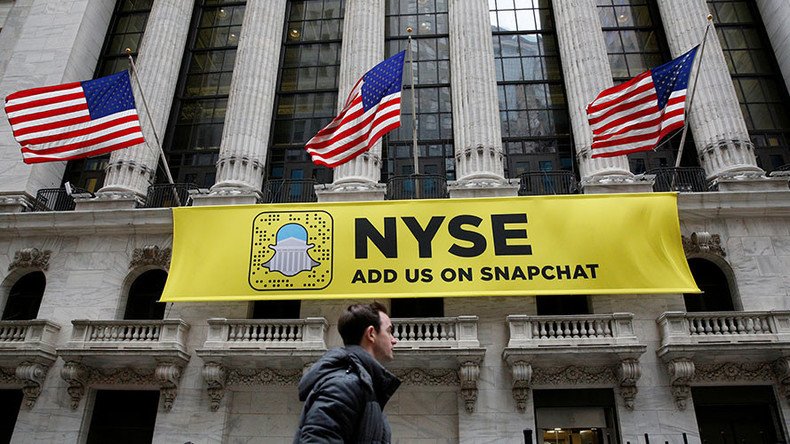 Snapchat unveils $3bn IPO details