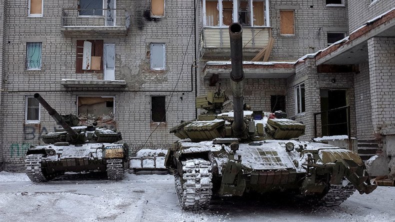 ‘Not a single tank’? Kiev rep draws own picture of E. Ukraine town despite OSCE, BBC evidence