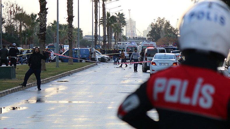 Turkey restricts coverage of terrorism & breaking news