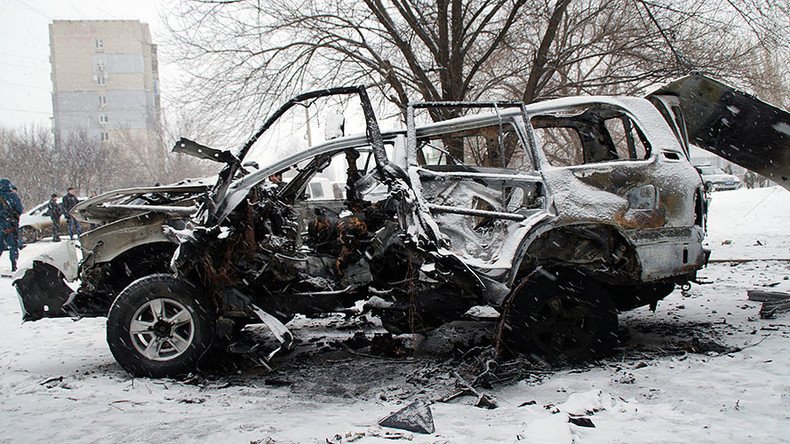 Car blast in E. Ukraine kills militia commander, Lugansk blames Kiev’s ‘hit squad’ 
