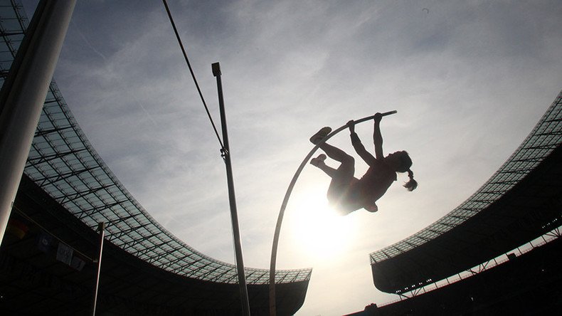 Sports greasy pole not so fancy