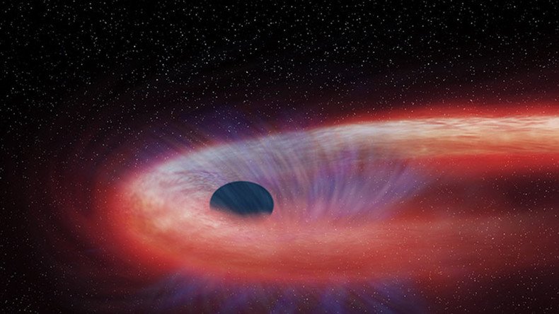 Interstellar happy meal: Supermassive black hole snacks on star for a decade (PHOTOS, VIDEO)