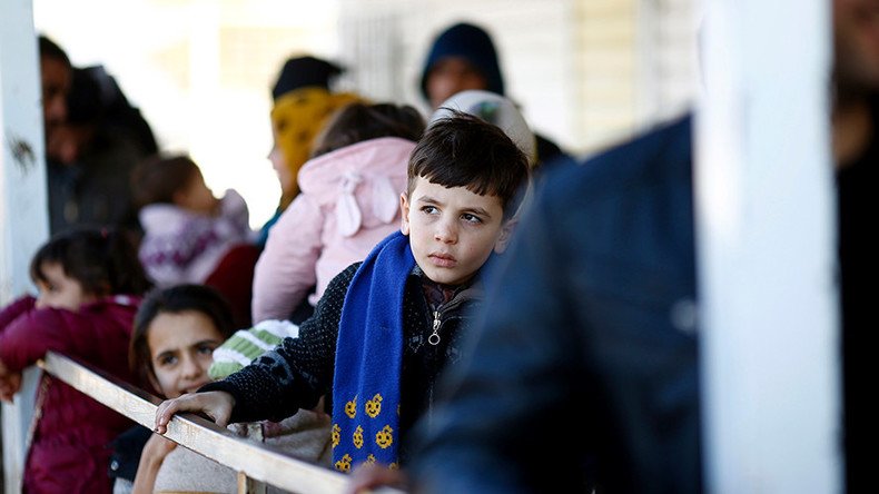 UK govt rows back on Syria child refugee pledge