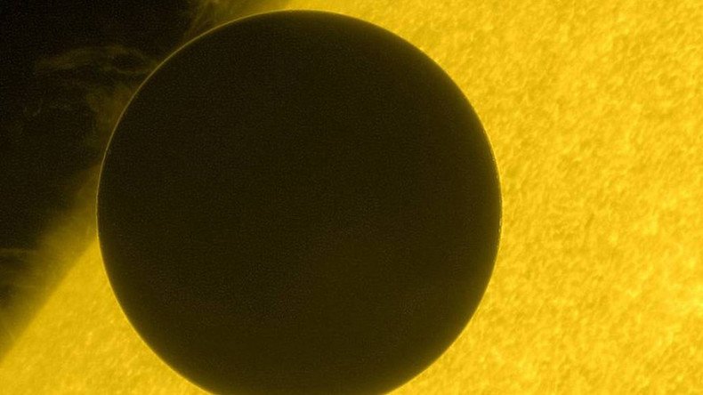 Chips, not fried: NASA develops technology able to survive +450C on Venus