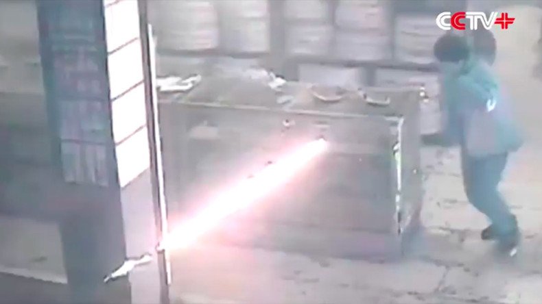 Explosive combination: Drunken arsonist causes havoc at fireworks shop (VIDEO)