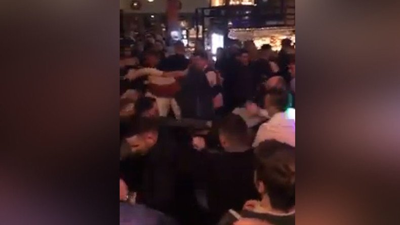 Mass bar brawl involving 100 people caught on camera (VIDEO)