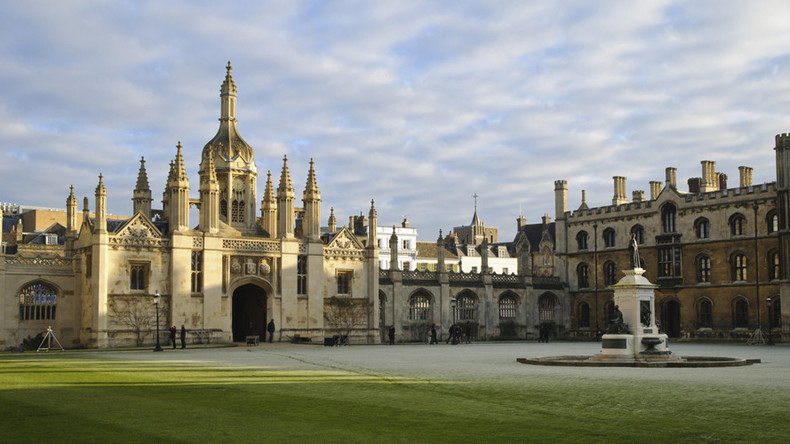 Cambridge students ‘could be attacked’ after undergrad burned £20 in front of homeless man