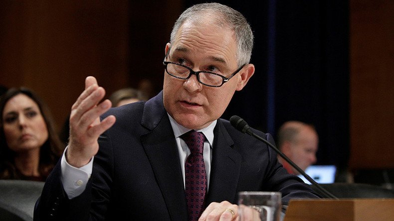 EPA head Pruitt ordered to provide communications with fossil fuel interests