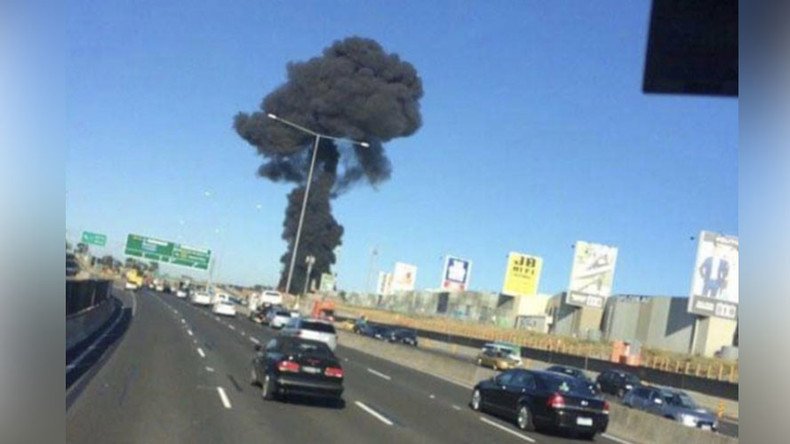 5 killed as plane smashes into Melbourne shopping mall – Victoria police (VIDEO)