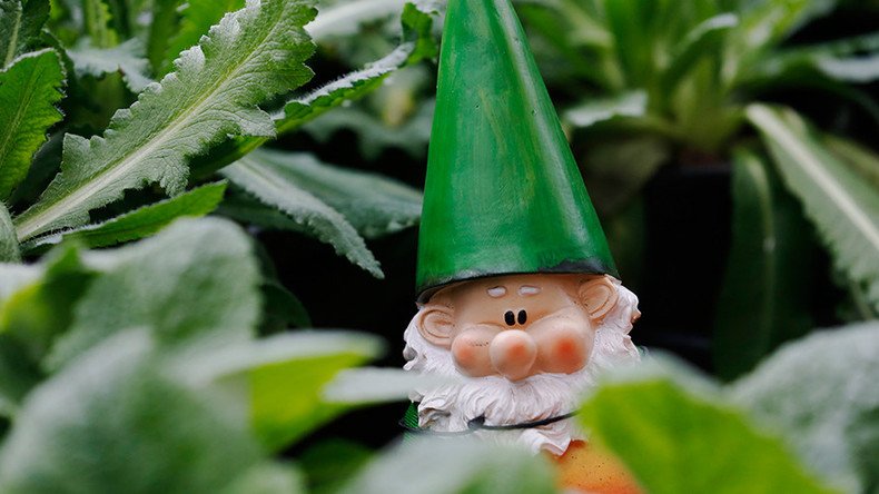 Garden gnomes are disappearing in Britain… and UKIP voters are worst hit