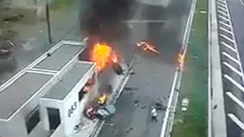 Greek millionaire's son crashes Porsche into parked car, 4 killed (VIDEO)