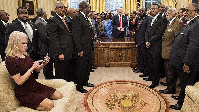 Kellyanne Conway trolled mercilessly for ‘couchgate’ photo in Oval Office 