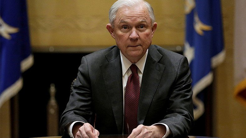 DOJ to stop going after ‘unfairly maligned’ police – AG Sessions