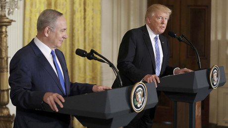 Trump asks Netanyahu to hold off on settlements, avoids endorsing two-state solution
