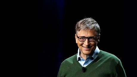 Robots that take human jobs should pay taxes - Bill Gates