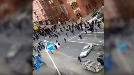 Football hooligans brawl on Berlin streets, up to 40 arrested (VIDEO)