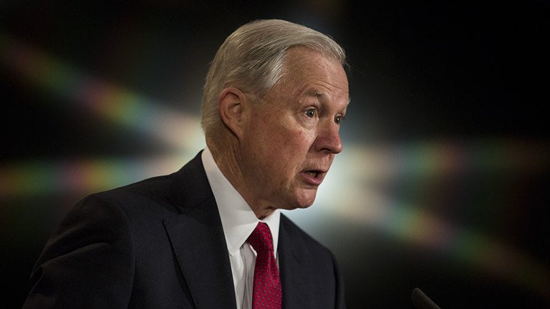 Sessions ‘faces tough questions’: Social media reacts to alleged Russian ties