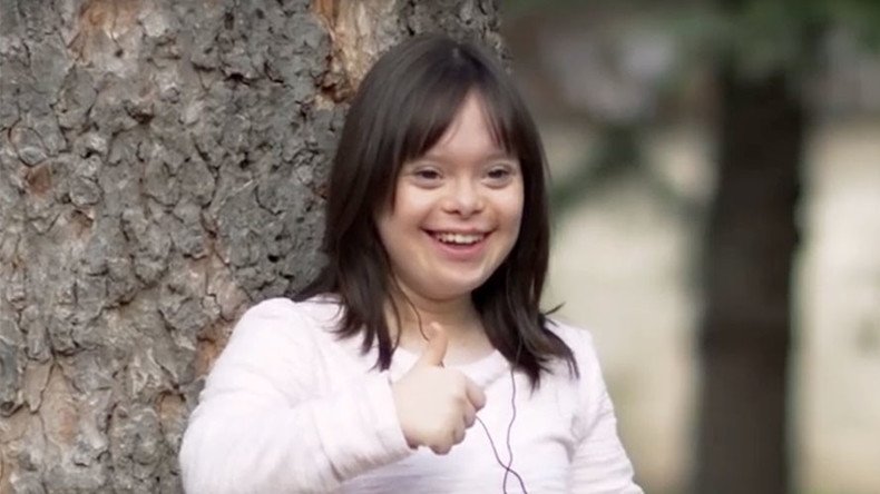 Down’s syndrome woman to present weather on French TV after heart-melting FB campaign