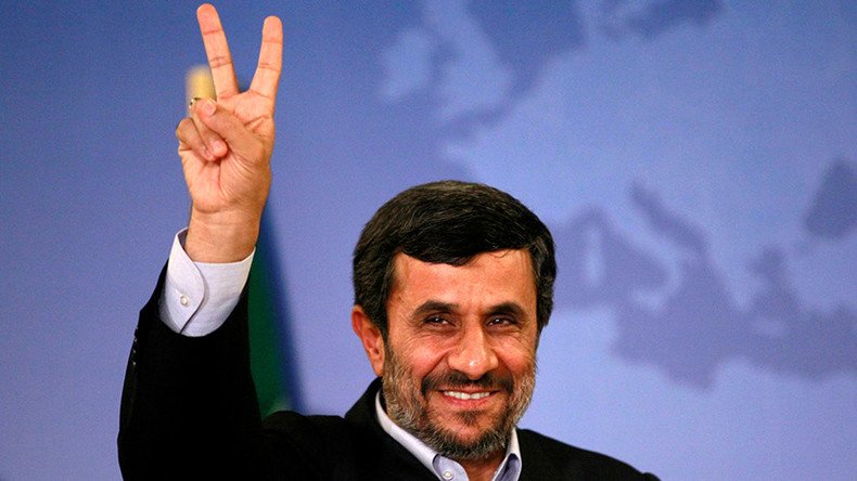 Former Iranian President promotes love & peace on Twitter, years after he helped ban it