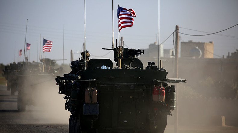 US troops spotted in armored convoy near Manbij, Syria (VIDEO)