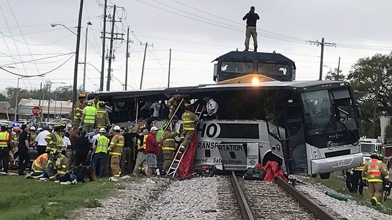 4 dead, dozens injured as train hits bus in Biloxi, Mississippi