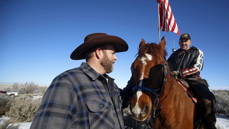 Jury splits conspiracy convictions in 2nd trial of Oregon wildlife refuge armed standoff