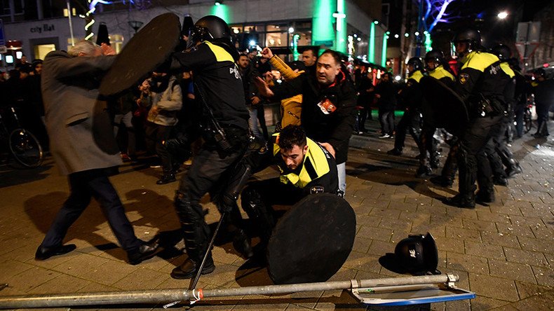 Watch furious Turkish protesters rally in Rotterdam streets amid Dutch row with Ankara (VIDEOS)