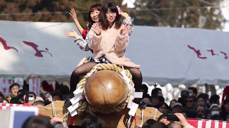 Japan’s giant wooden penis parade: Newlyweds gather for truly bizarre festival (VIDEO)