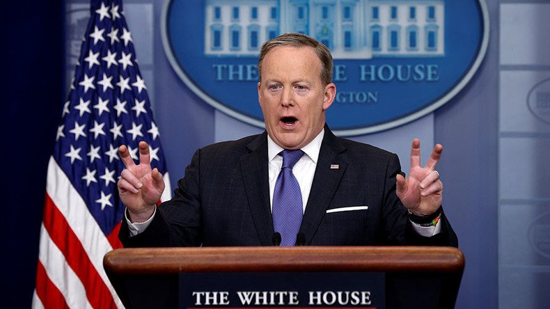 ‘That is racism & is an implied threat’: Spicer’s controversial comments caught on camera (VIDEO)