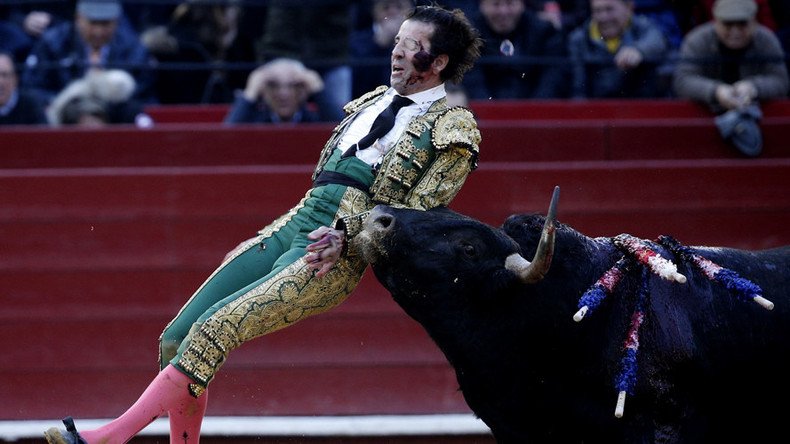 One-eyed matador gored in grizzly bullfight, gets up to make the kill (GRAPHIC VIDEO)
