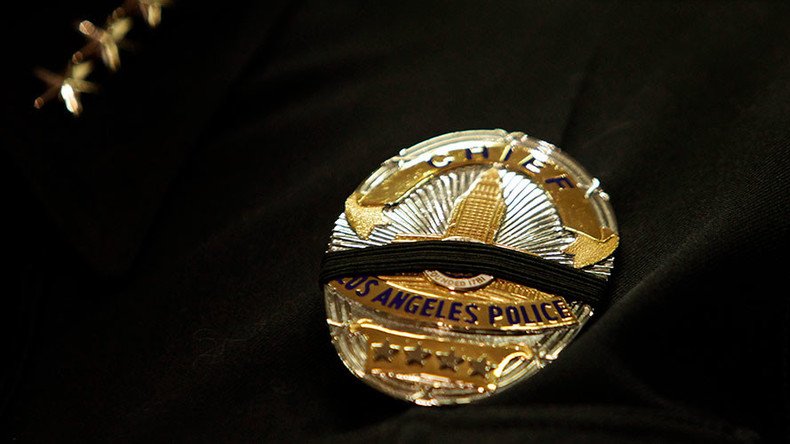 LA County sheriff to spend $300k on gold belt buckles for deputies