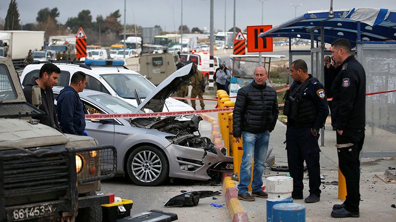 IDF shoot 16yo Palestinian girl after alleged car ramming attempt (VIDEOS)