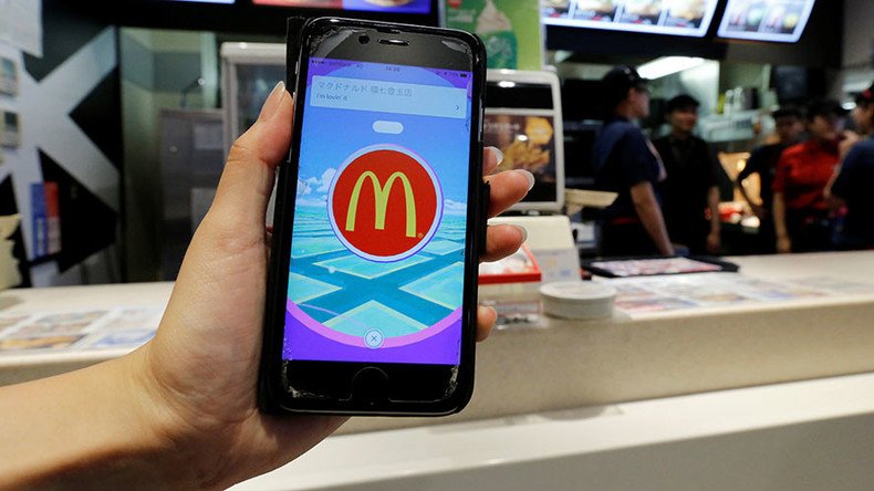 App-y meal: McDonald’s tests mobile ordering