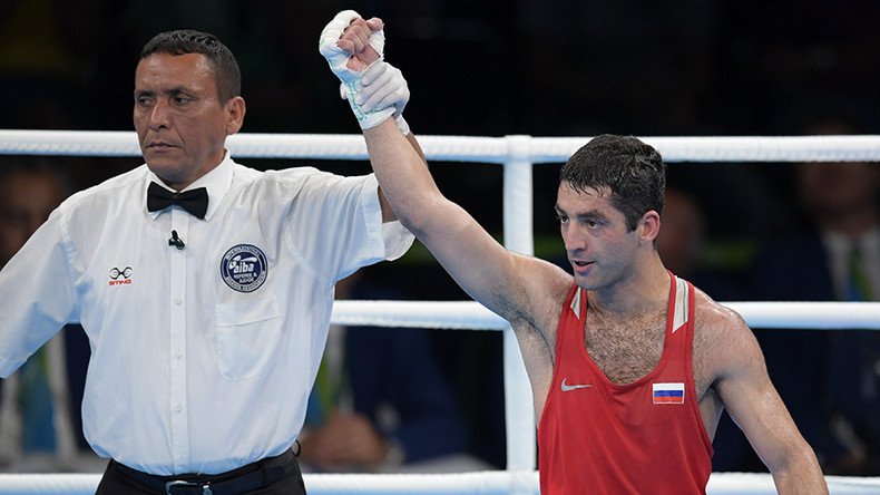 Russian Olympic boxer Aloyan to make pro debut on April 22