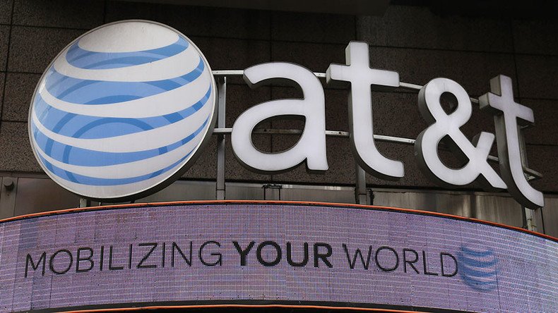 17,000 AT&T workers go on strike in California & Nevada