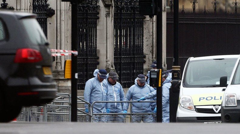 Westminster attack gate identified as security ‘weak spot’, defence secretary pledges review