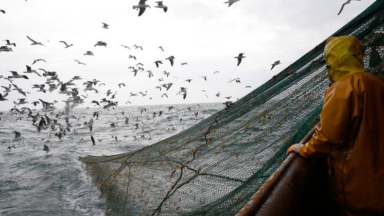 EU boats could be blocked from British waters if Brexit talks break down