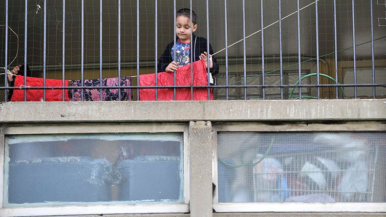 Britain’s poorest children constantly moving house & going hungry – study