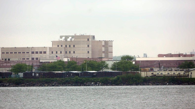 NYC mayor backs plan closing controversial Rikers Island jail