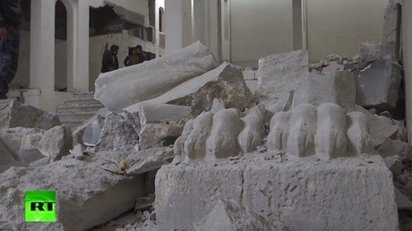 Iraqi soldiers recapture hollowed-out shell of Mosul museum from ISIS 