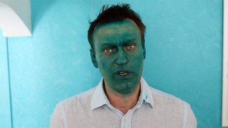 Opposition figure Navalny attacked with antiseptic dye